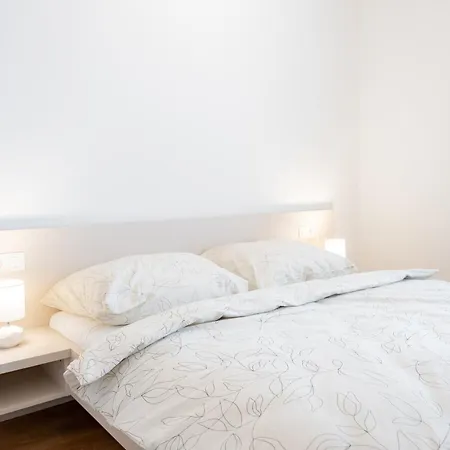 Apartment Castle Hill 2 Bedroom Free Parking *